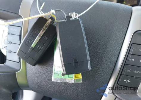 2010 Lincoln Mks z USA, uszkodzony, nr VIN 1LNHL9DR7AG603202